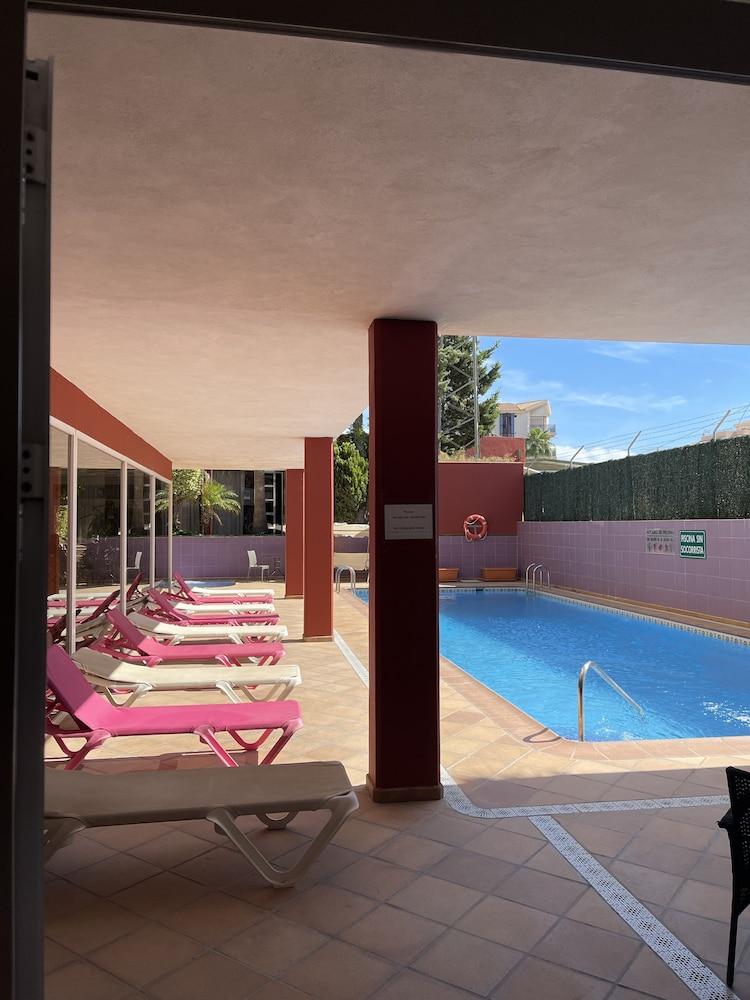 Aparthotel Residencial Vidalbir L'Alfas del Pi Exterior photo