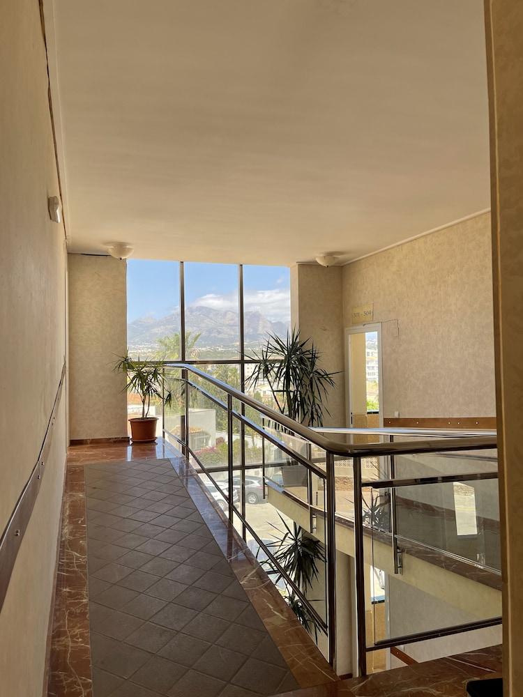 Aparthotel Residencial Vidalbir L'Alfas del Pi Exterior photo